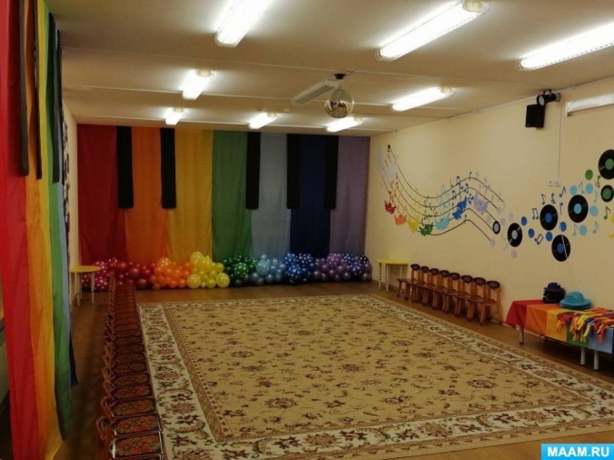 Музыкальный зал в детском саду