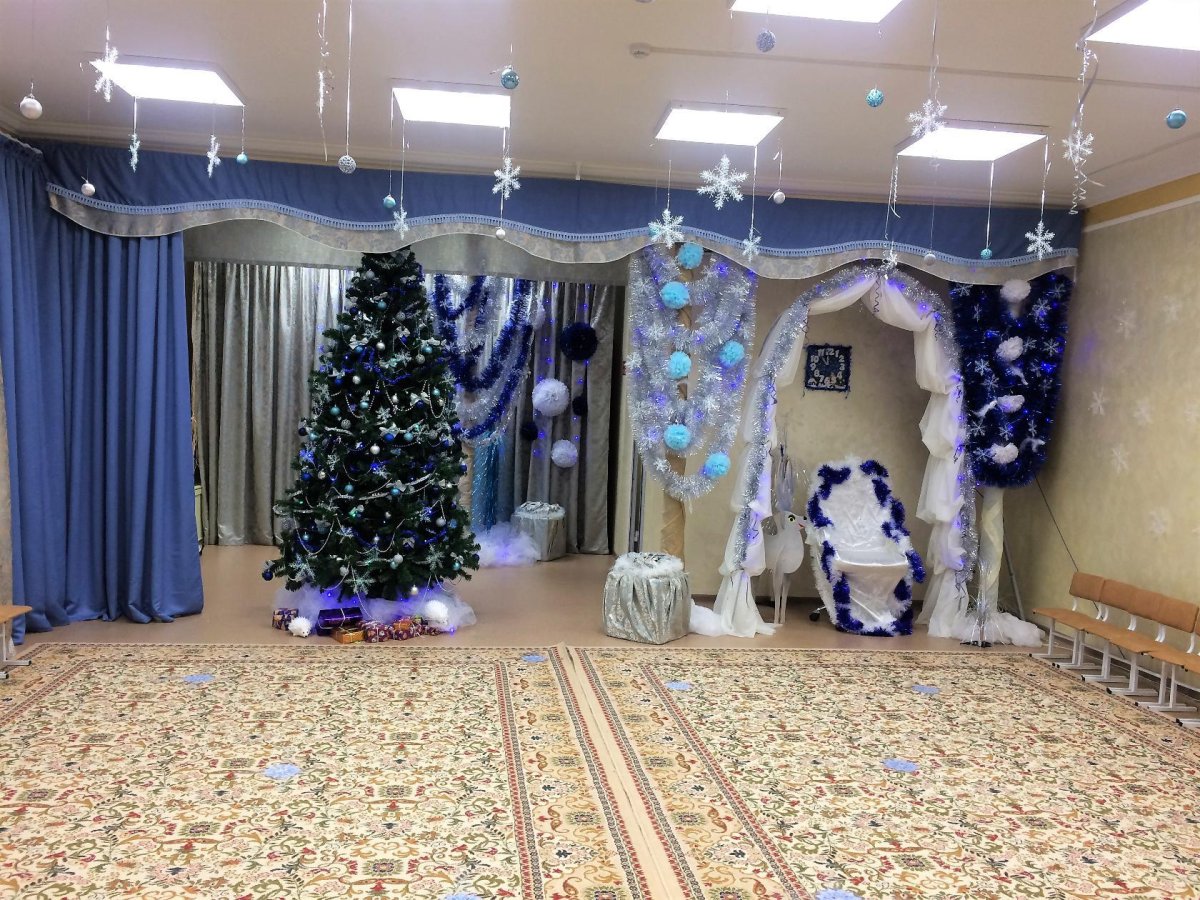 Украшение музыкального зала