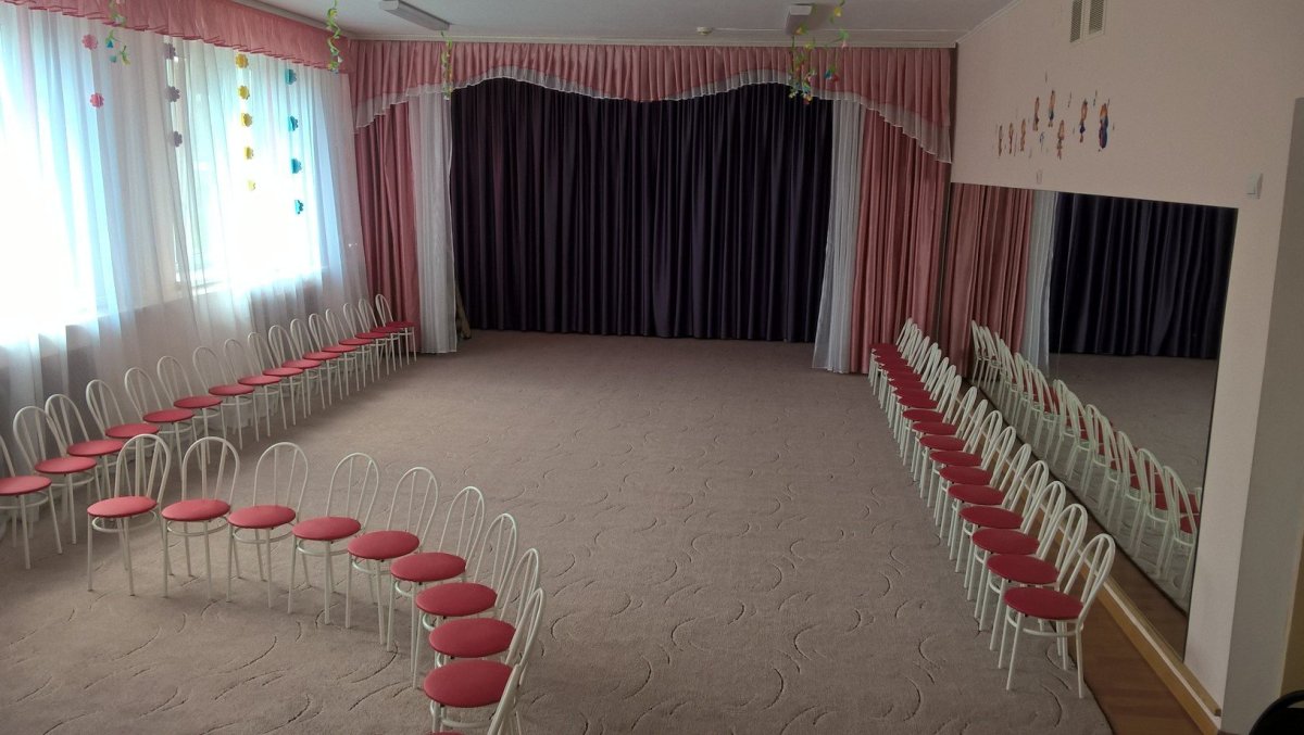 Музыкальный зал в ДОУ