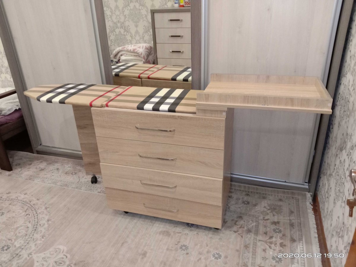 Комод-трансформер с выдвижной гладильной доской