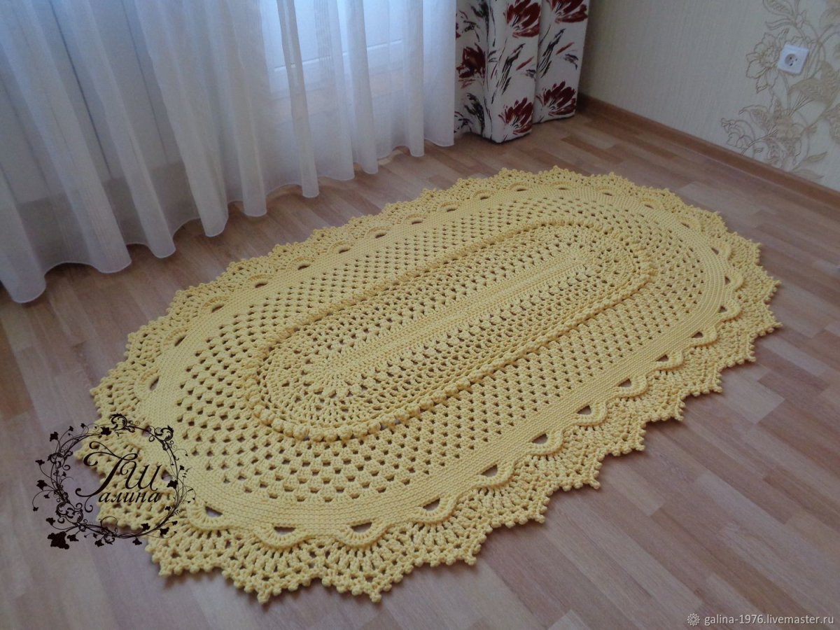 Овальный коврик крючком