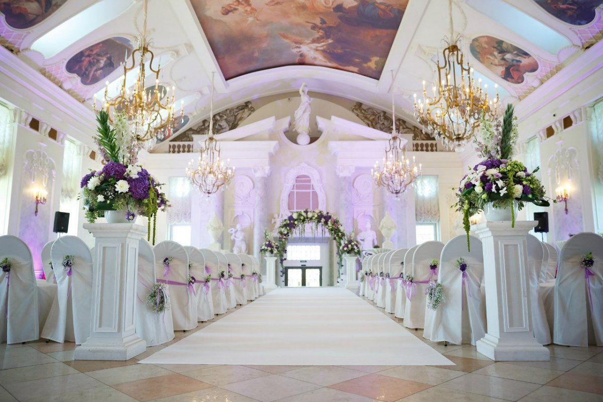 Летний дворец для свадебных торжеств