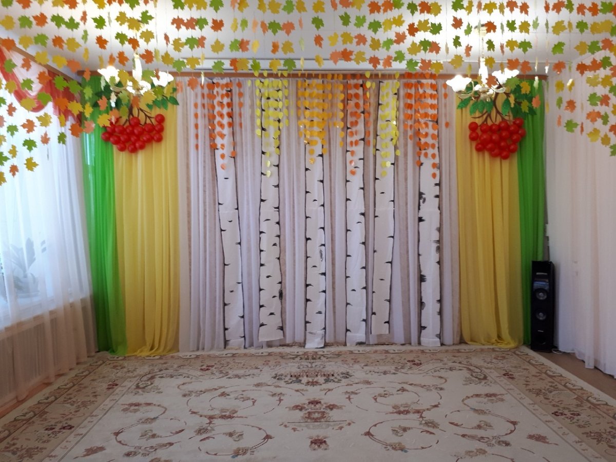 Украшение музыкального зала