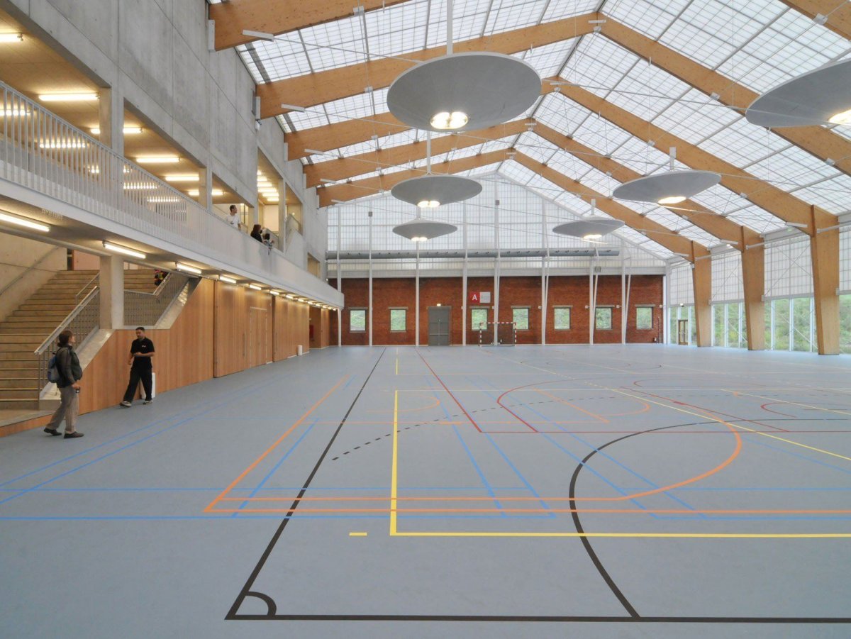 Современный спортивный зал