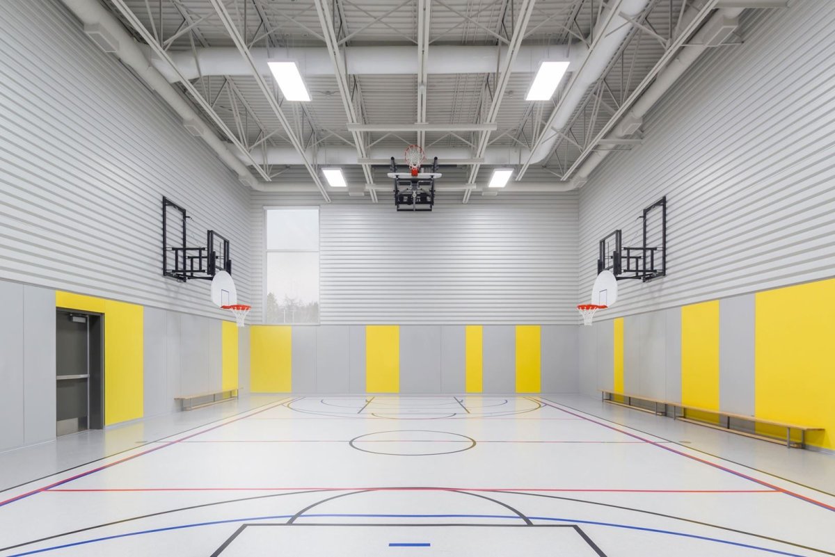 Interyer школьный спортзал