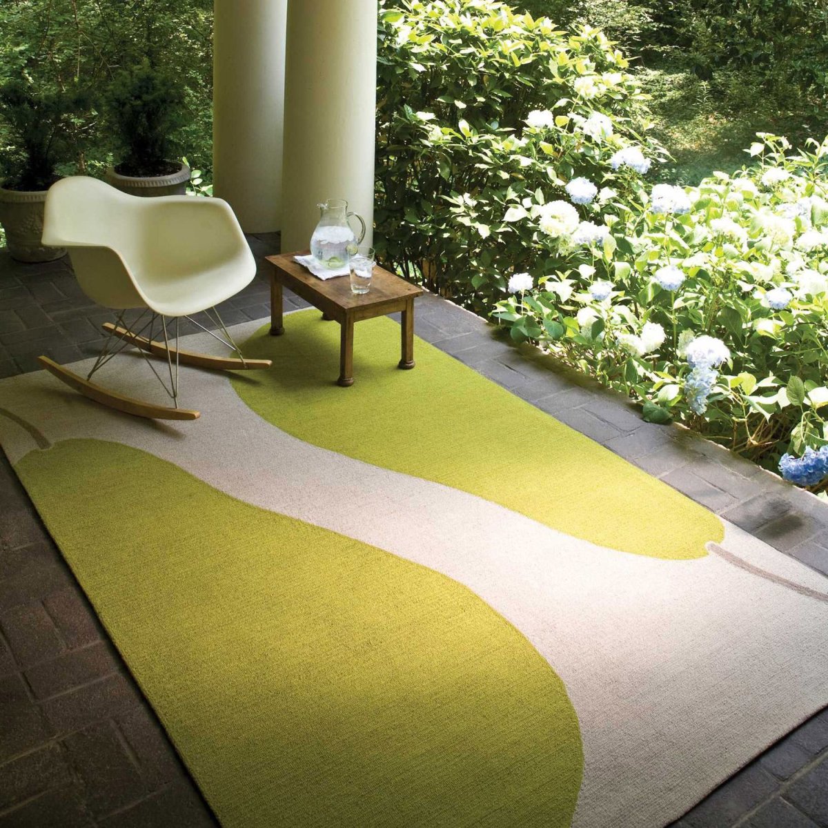 Уличный ковролин