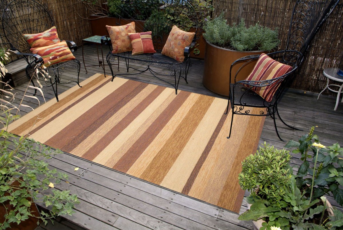 Покрытие на террасу ковер