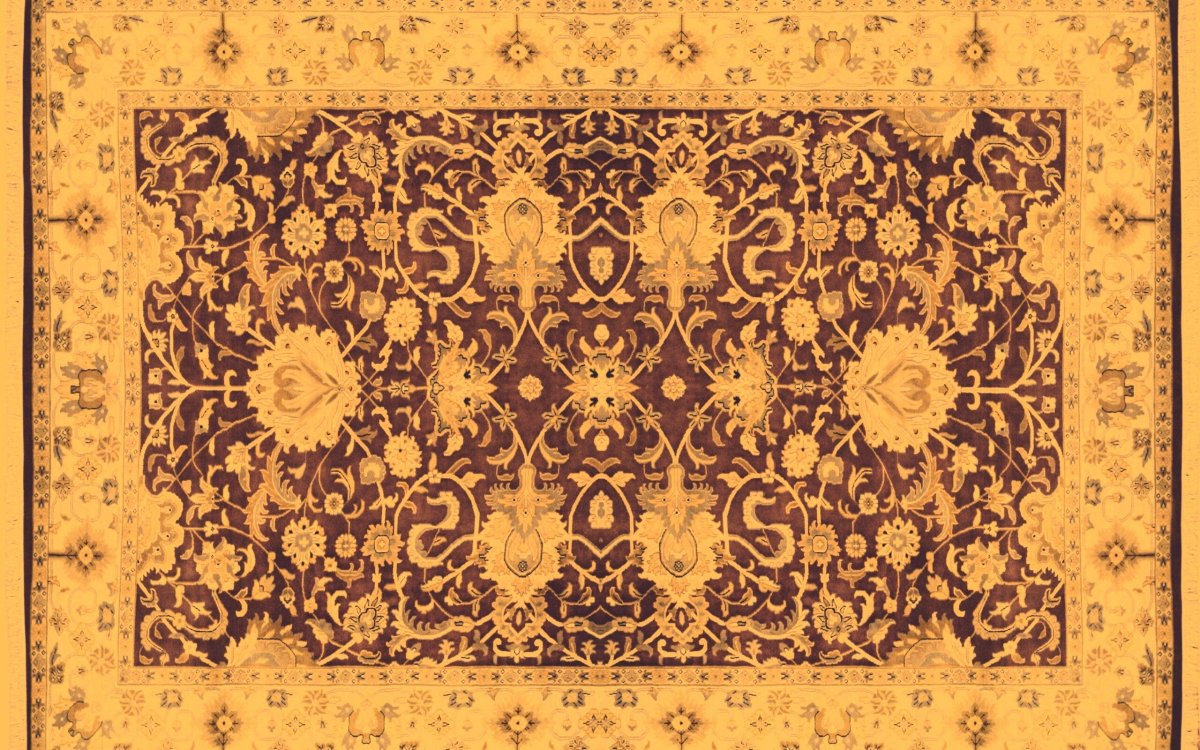 Старый ковер