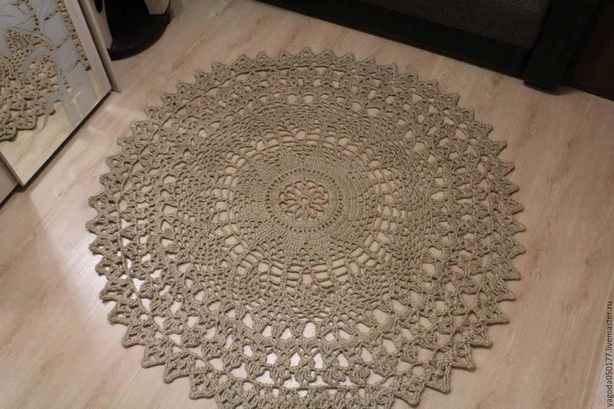 Коврик из джута