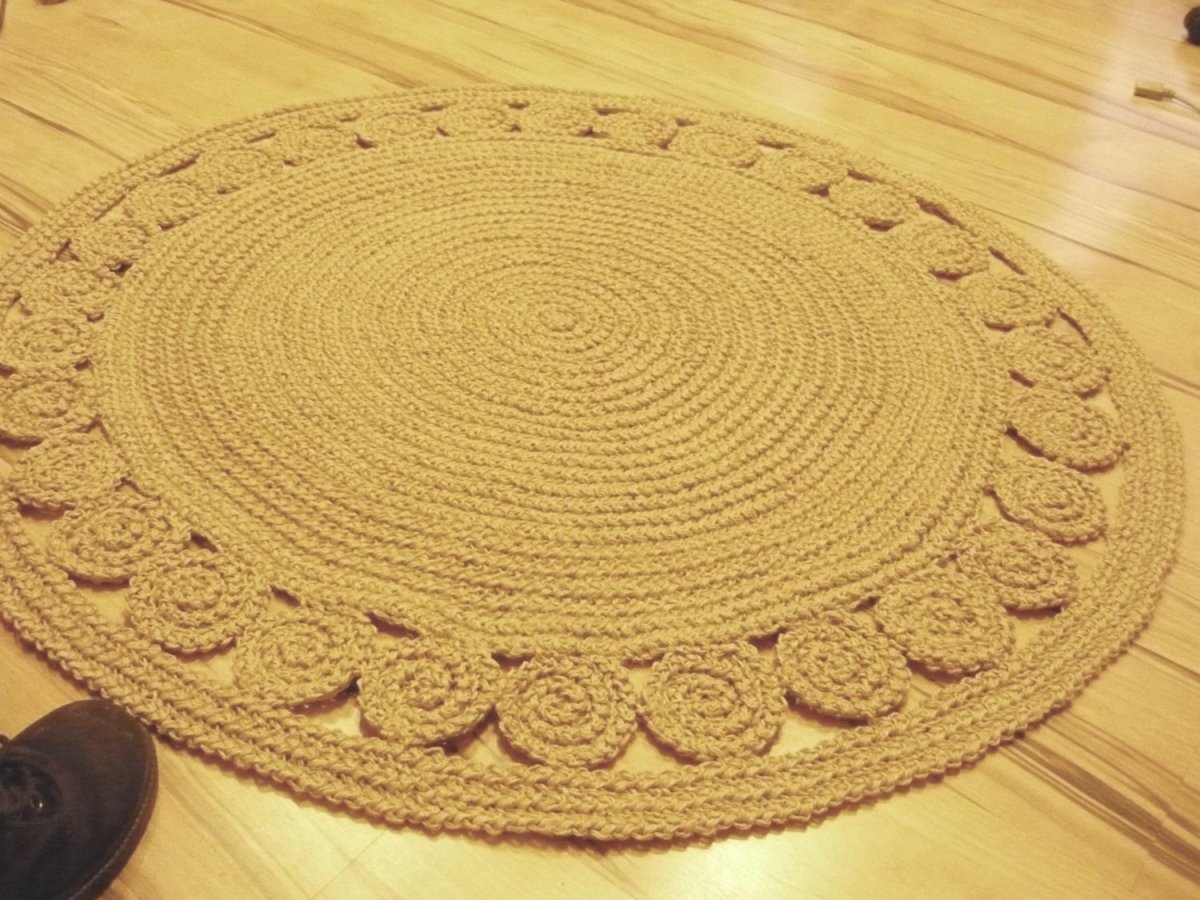 Джутовый ковер крючком