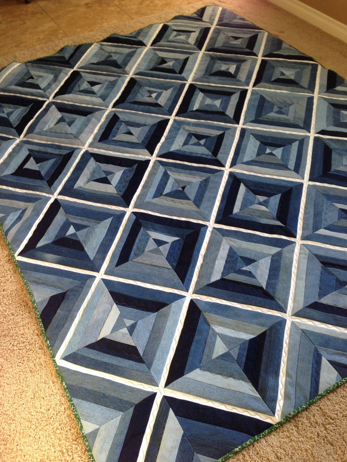 Коврик из джинсовых лоскутков