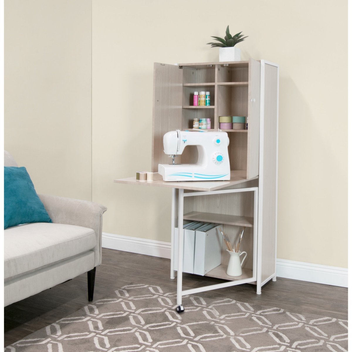 Шкаф стол для швейной машинки