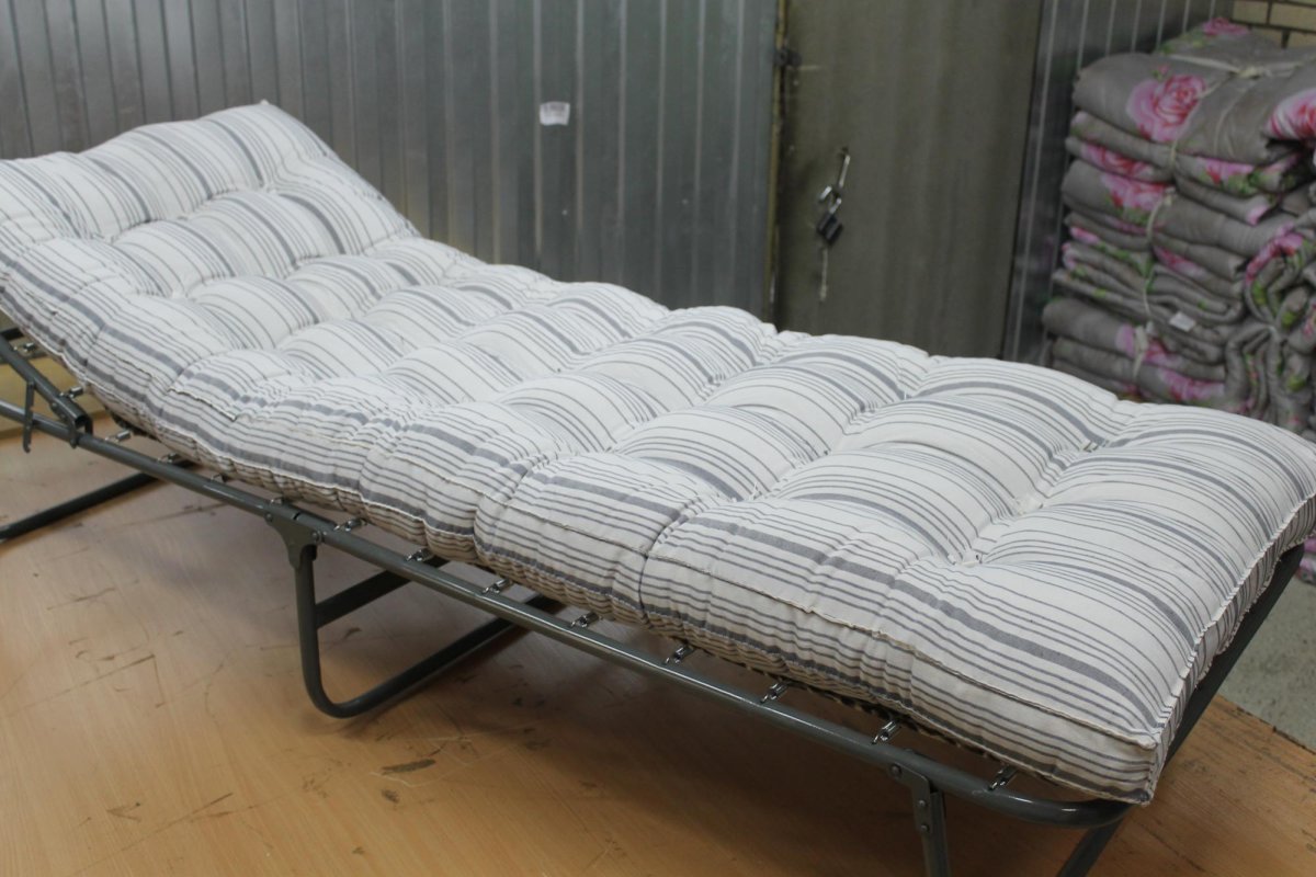 Раскладушка Даметекс 70х190