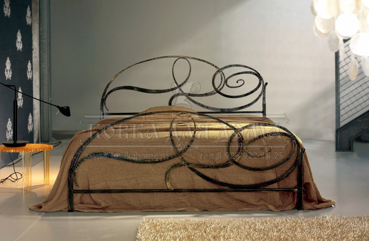 Стильные кованые кровати