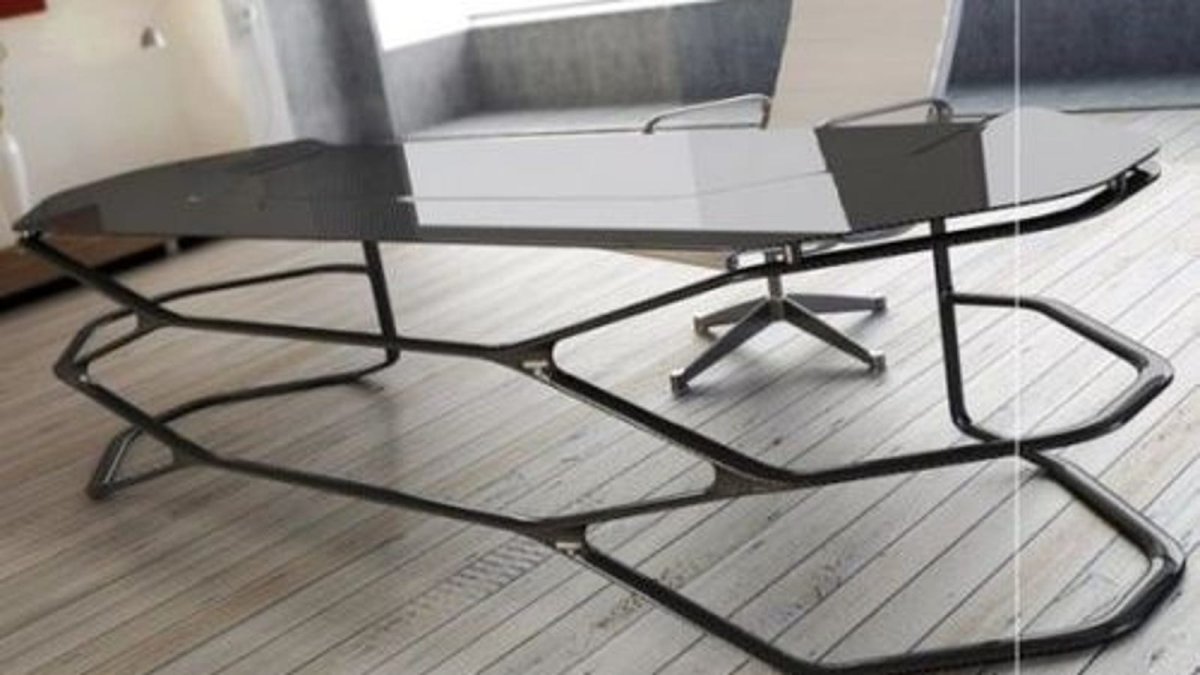 Креативные столы из металла