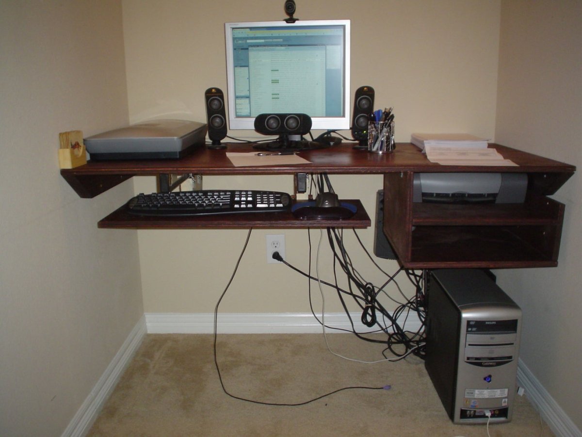 Стол письменный под компьютер самодельный