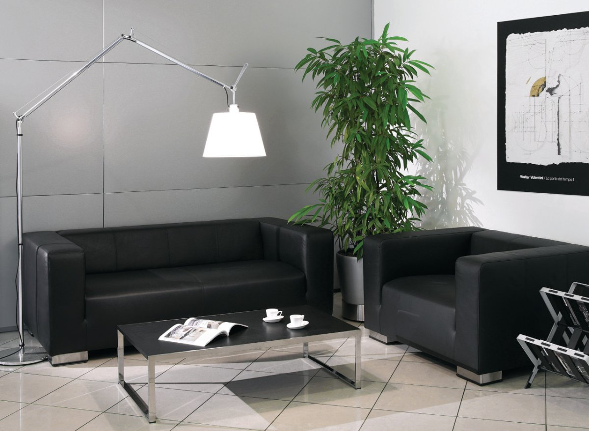 Офисный диван в интерьере