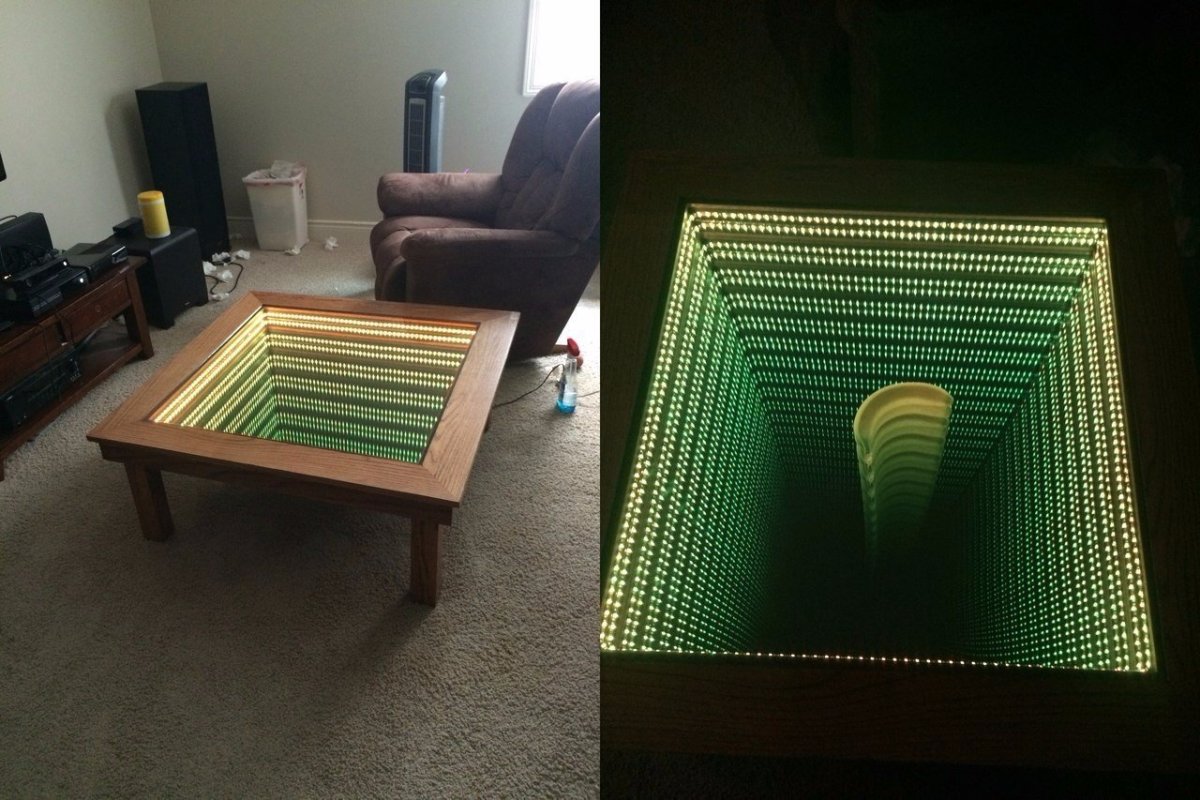 Стол с бесконечным зеркалом