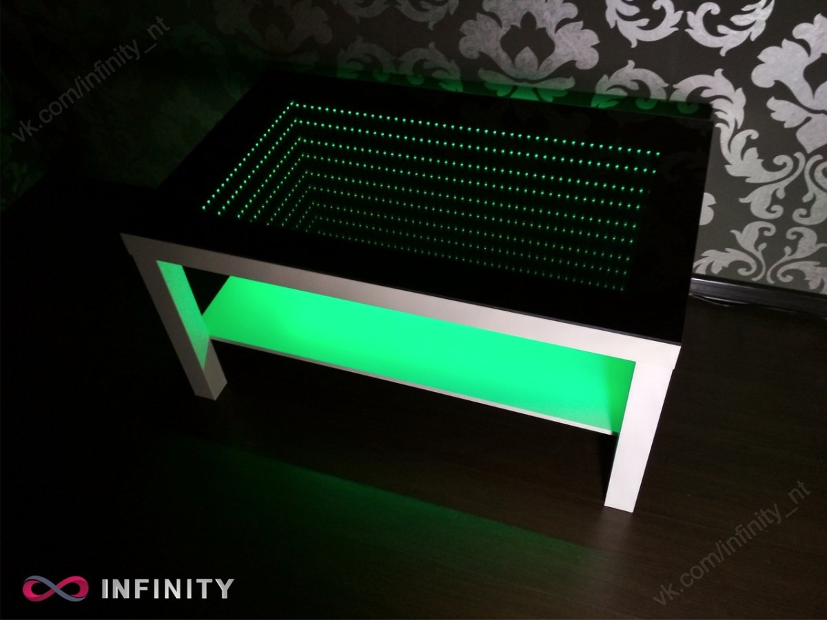 Стол с 3d эффектом