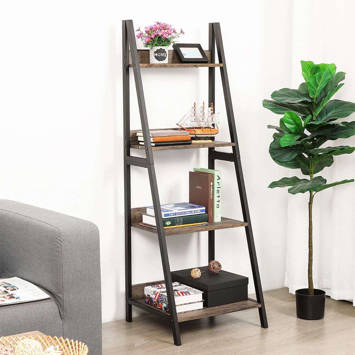 Стеллаж лестница для цветов