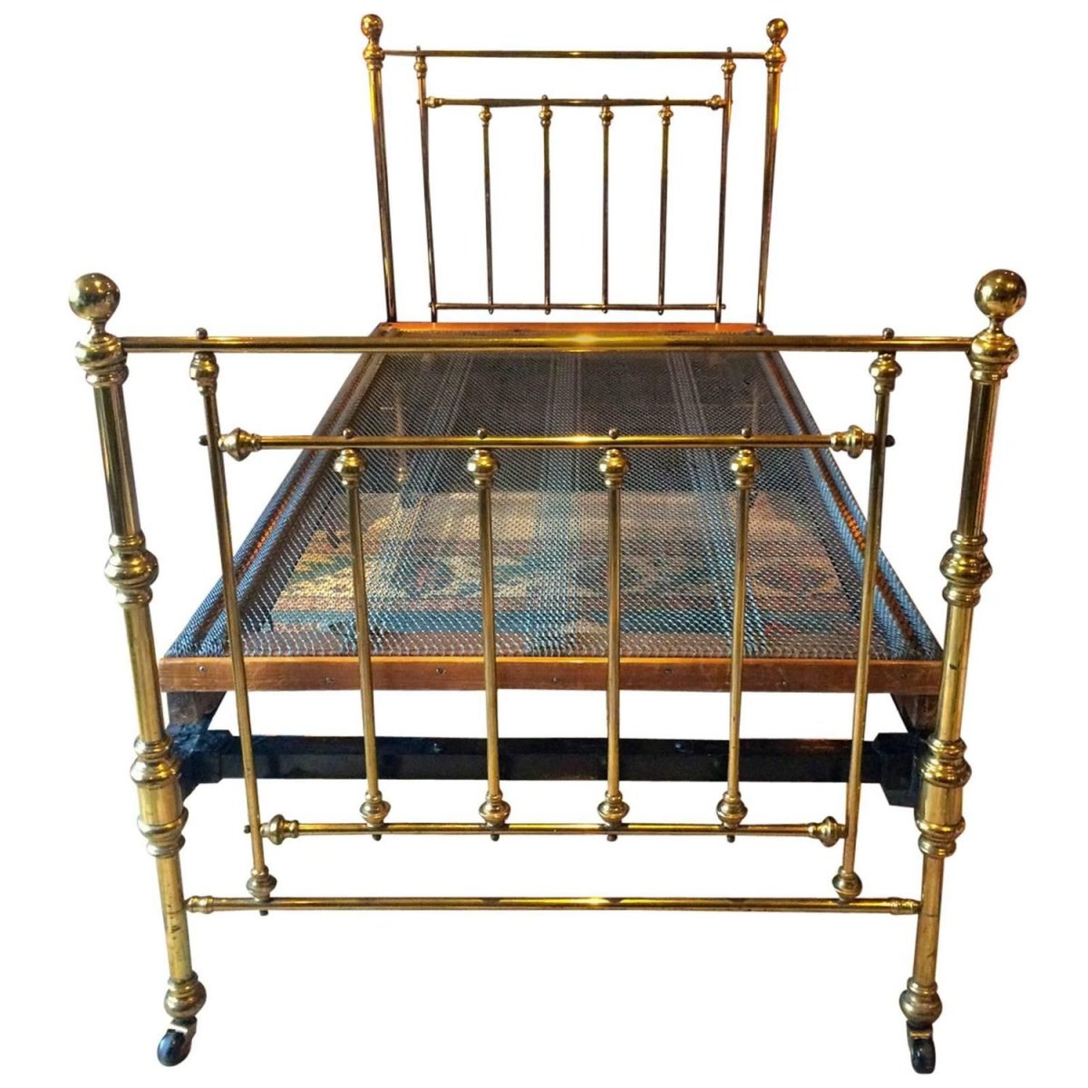 Кровать антик металл