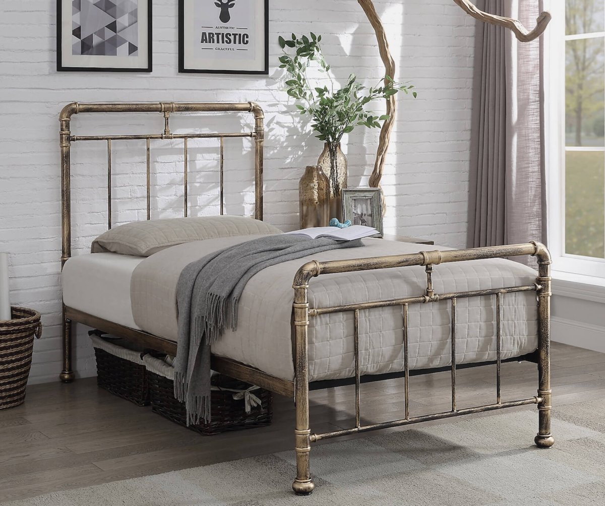 Кровать кованая 90х200