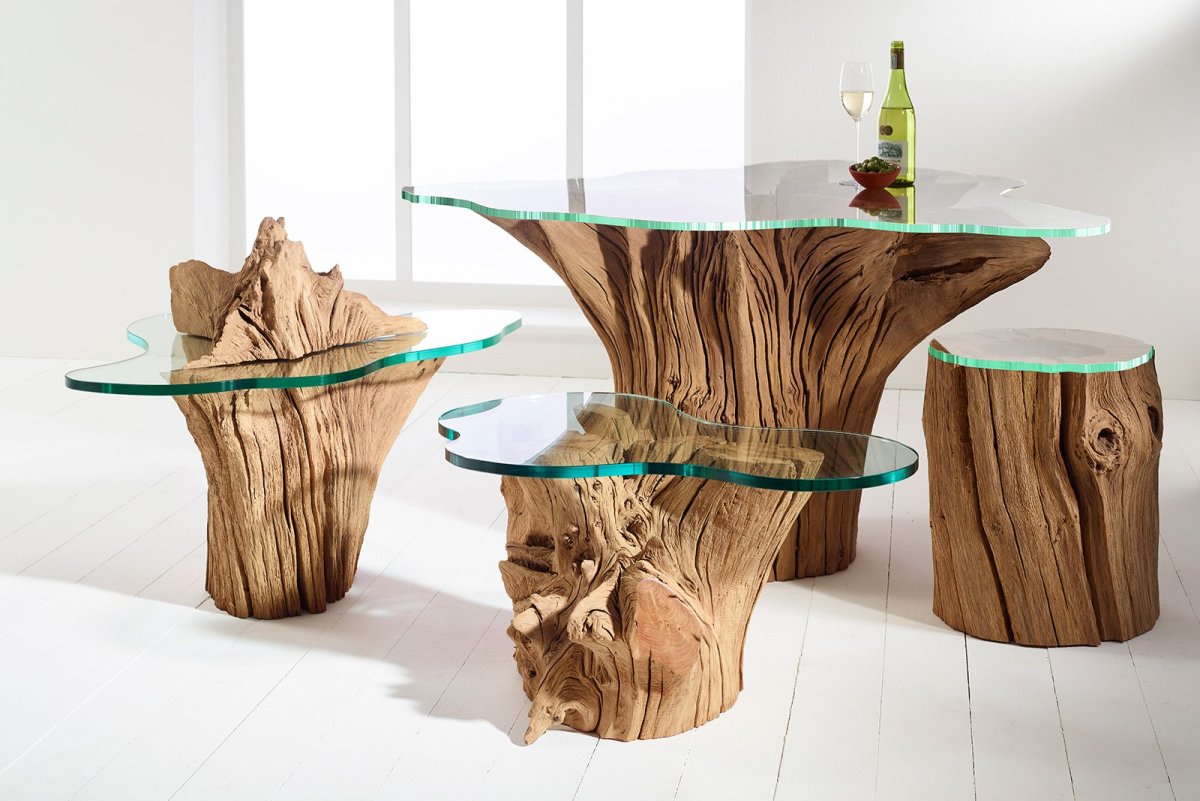 Стол из пня