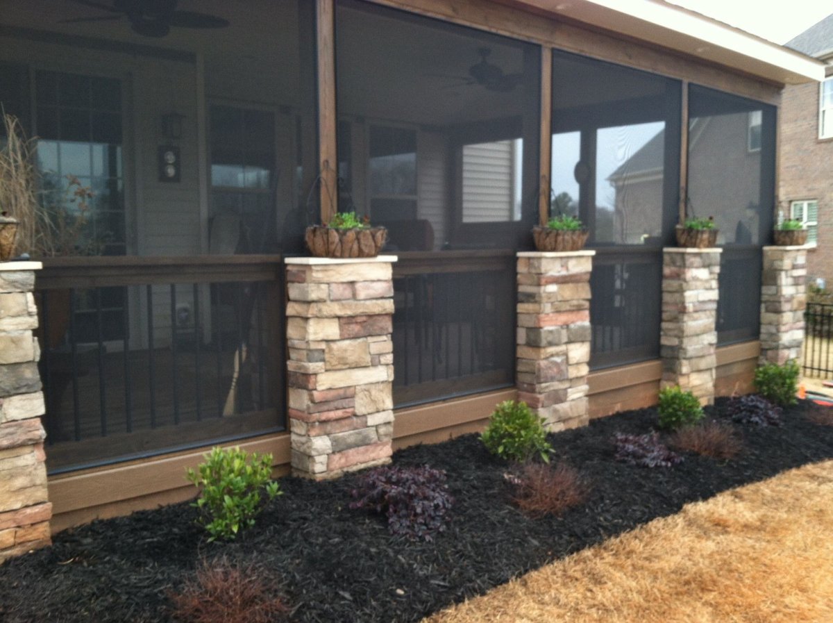 Отделка столбов на террасе