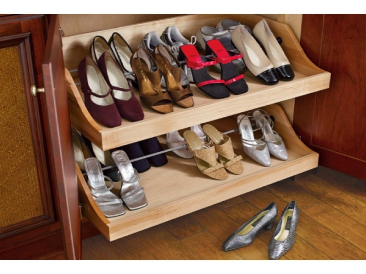 Выдвижные полки под обувь