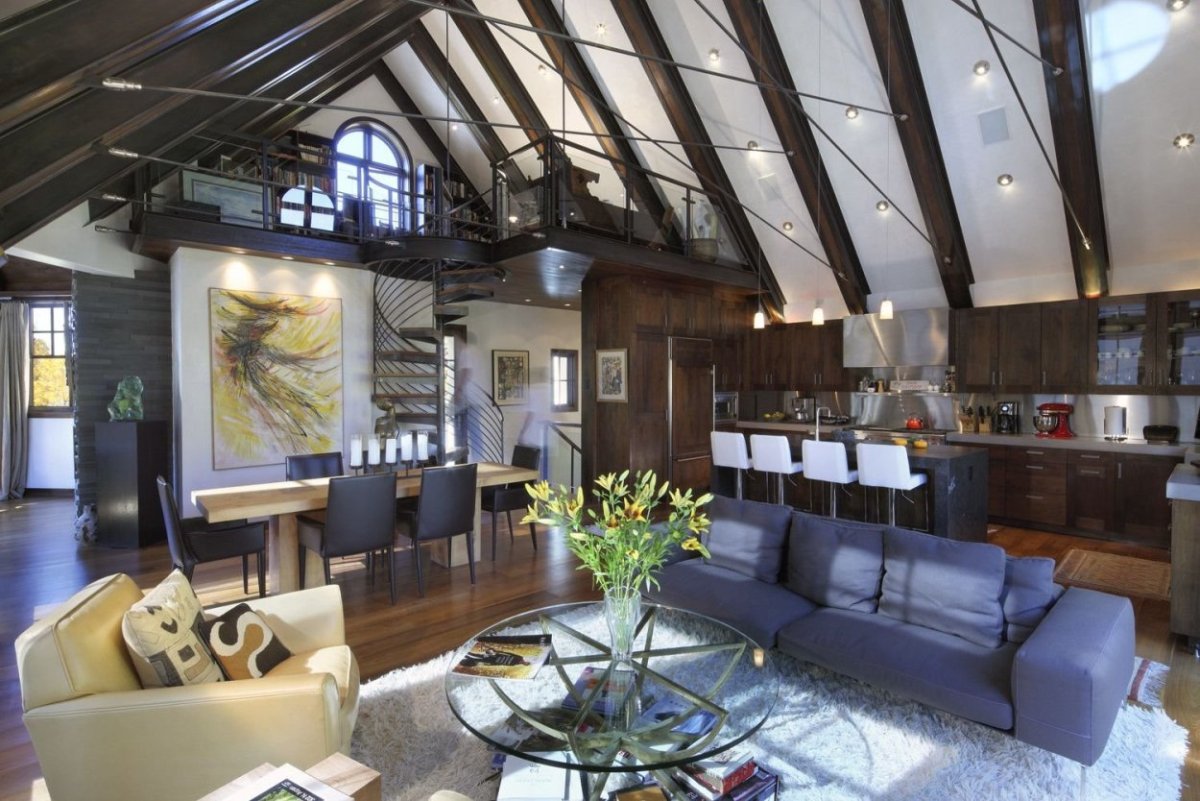 Мансардный этаж в стиле лофт