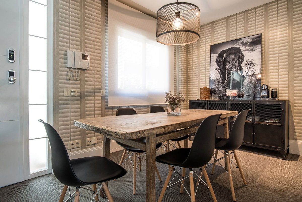 Стол лофт и стулья Eames