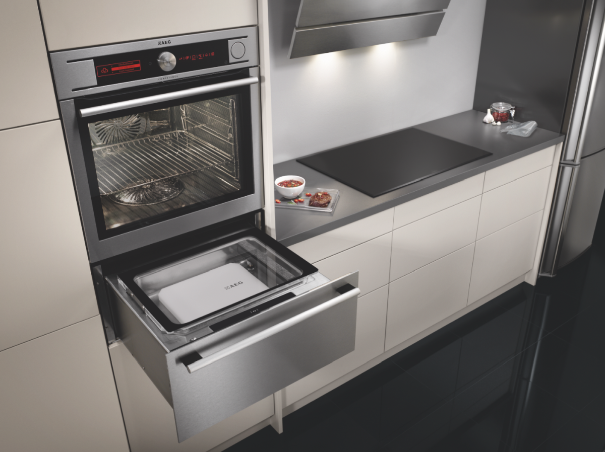 Вакуумный упаковщик AEG vs92903m