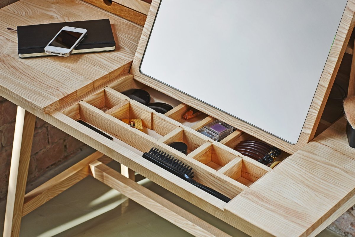 Стол для художника из фанеры