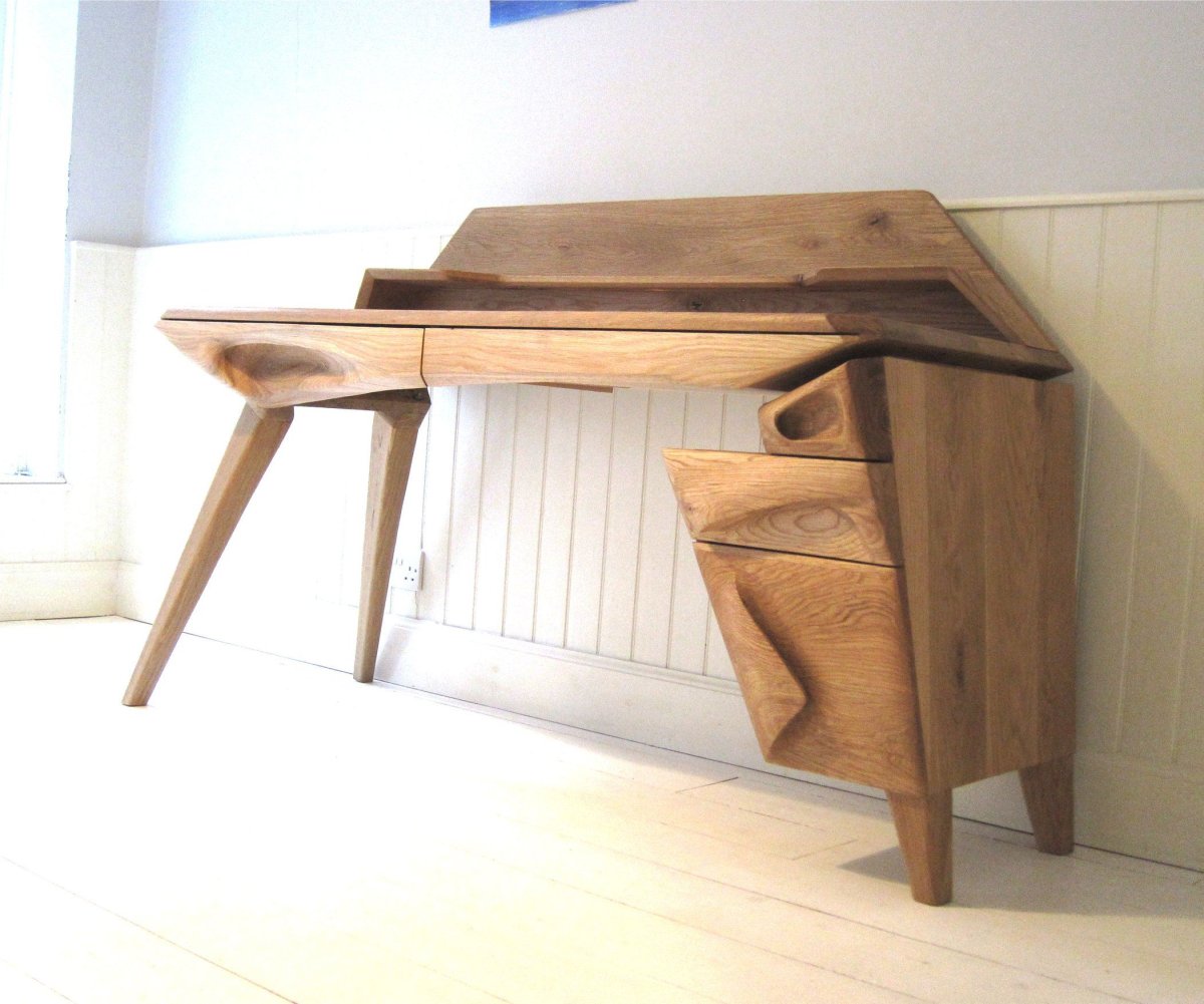 Компьютерный стол из фанеры