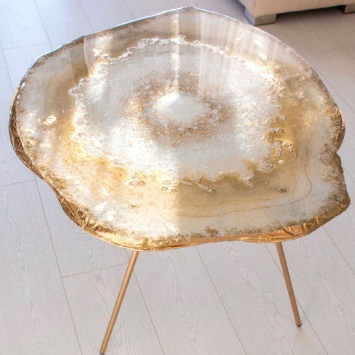 Resin Art столик