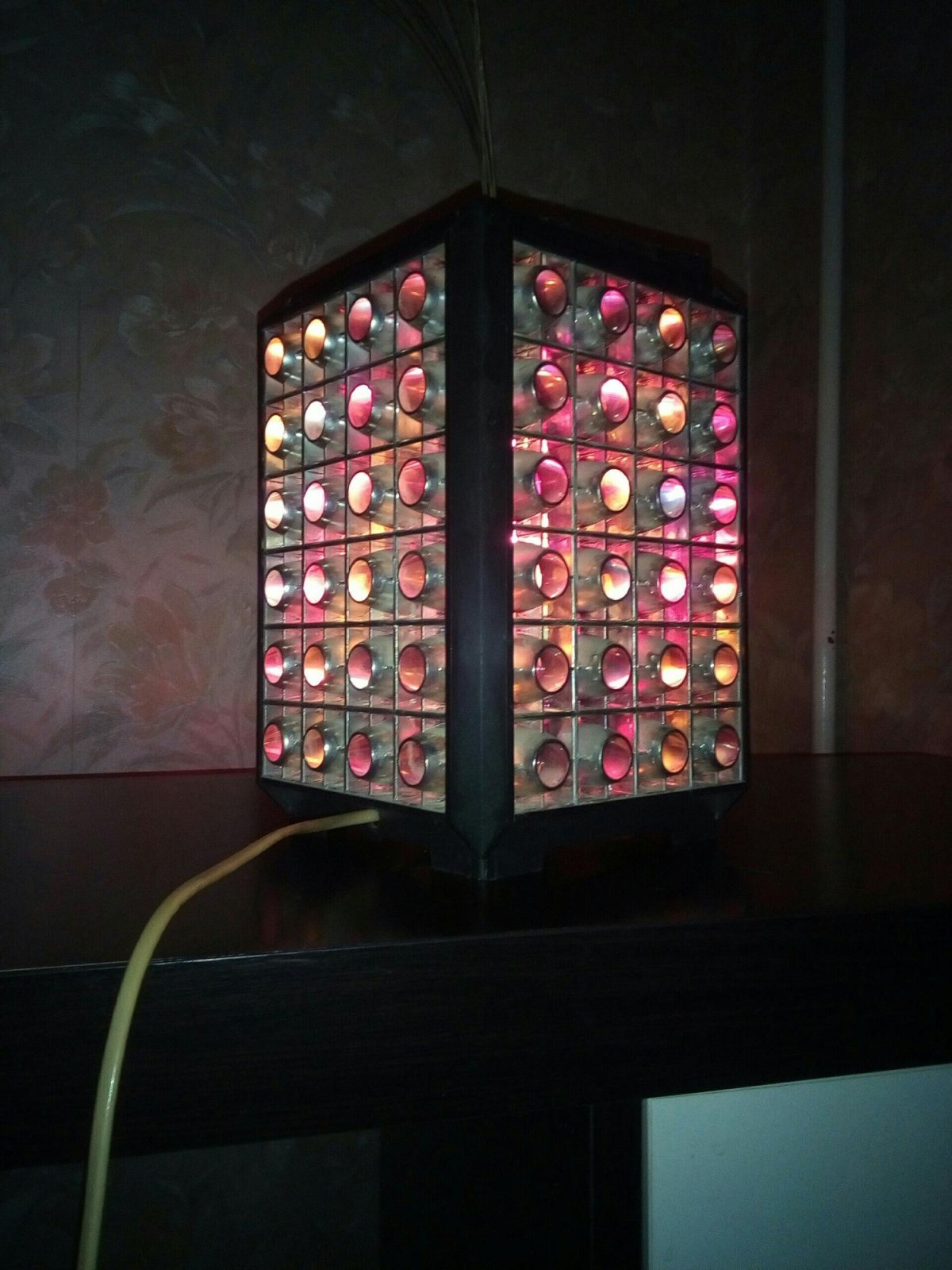 Советский светильник спектр