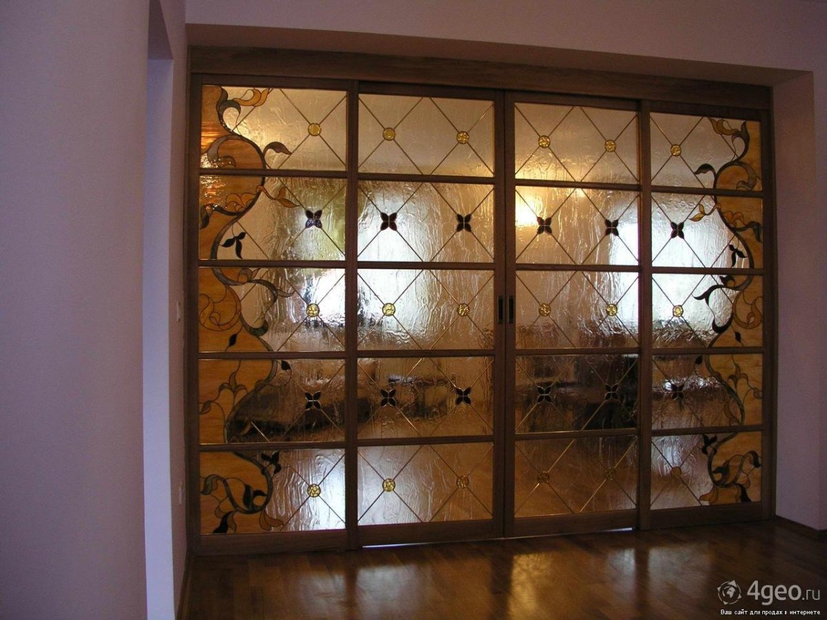 Витражные межкомнатные перегородки