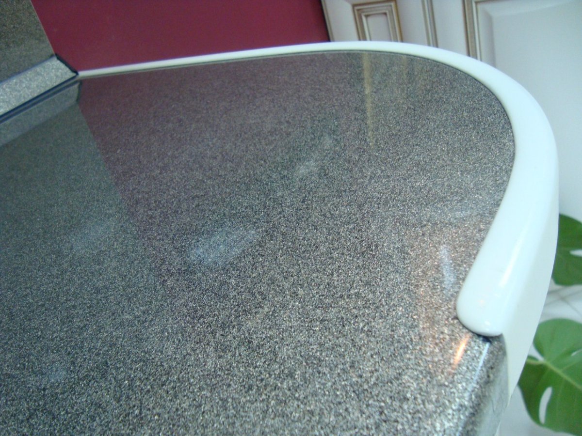 Накладка на столешницу кухни