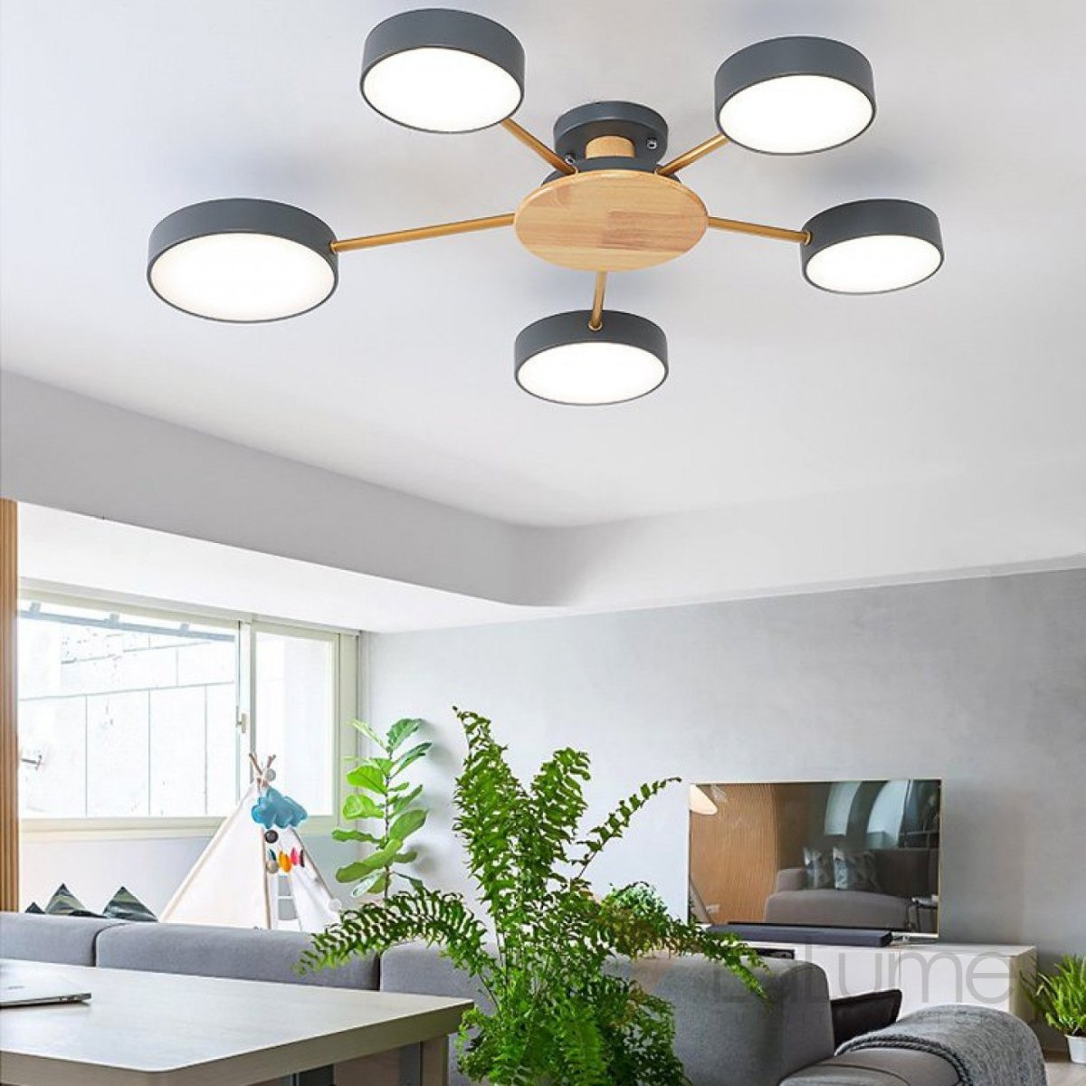 Светодиодная потолочная люстра с элементами из дерева tiden