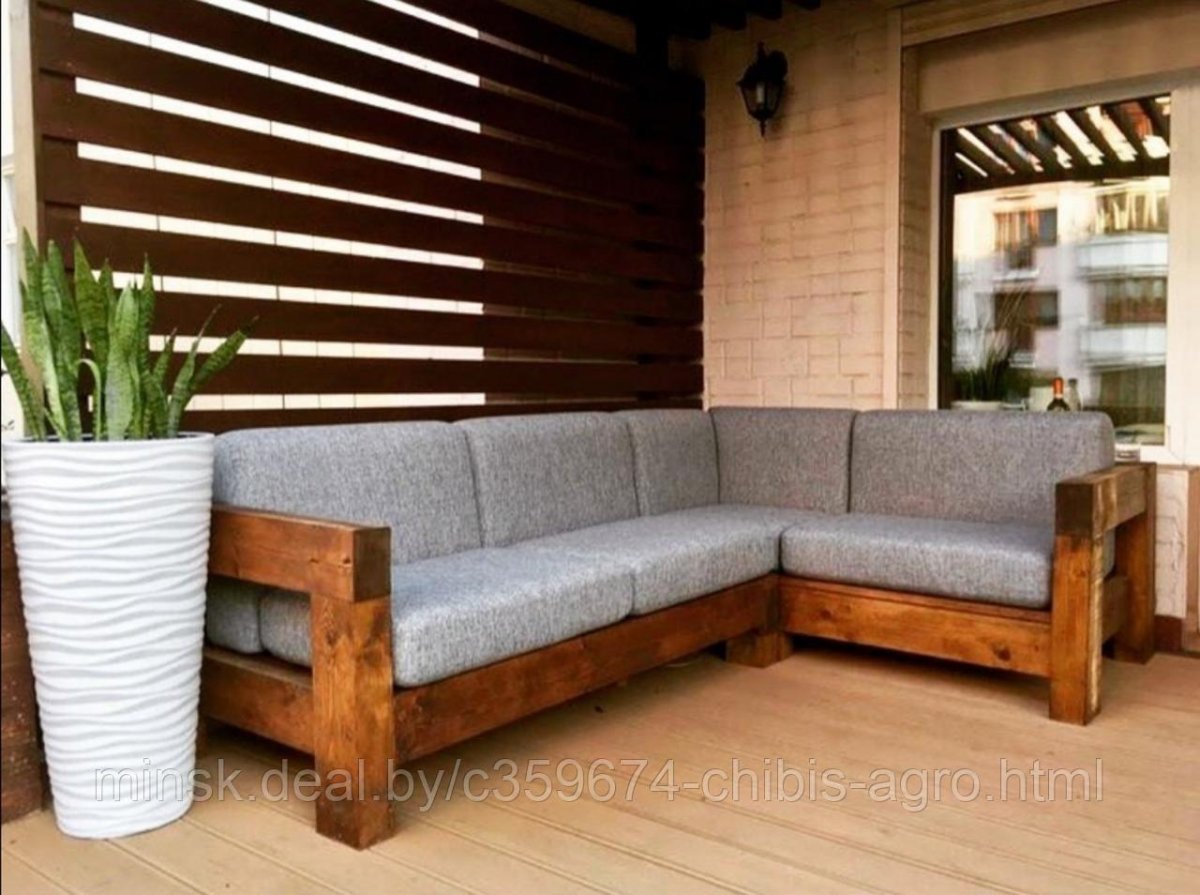 Диванчик на веранду