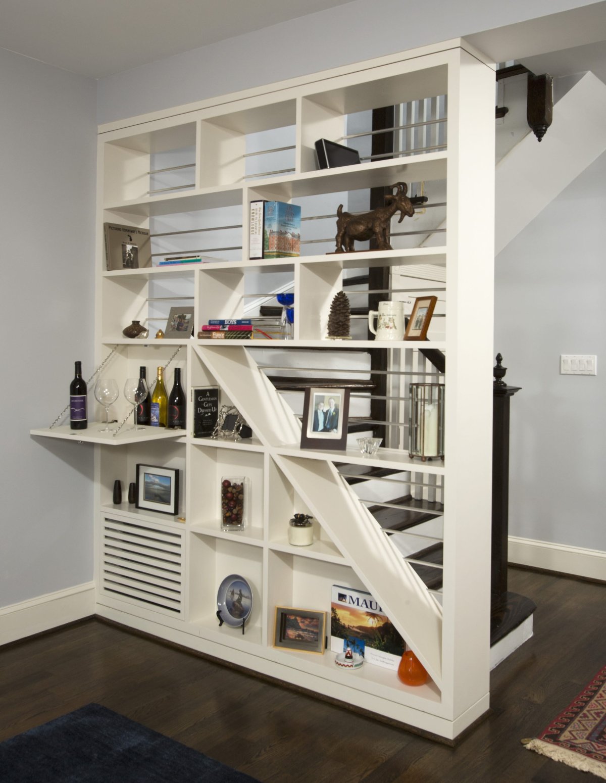 Стеллаж для перегородки комнаты