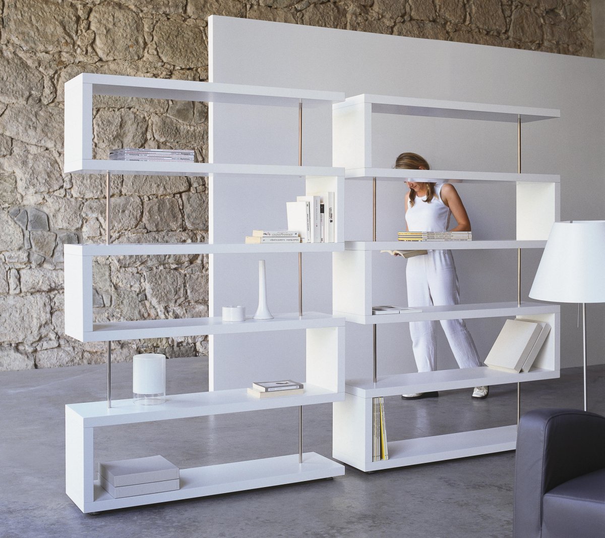 Стеллаж перегородка белый