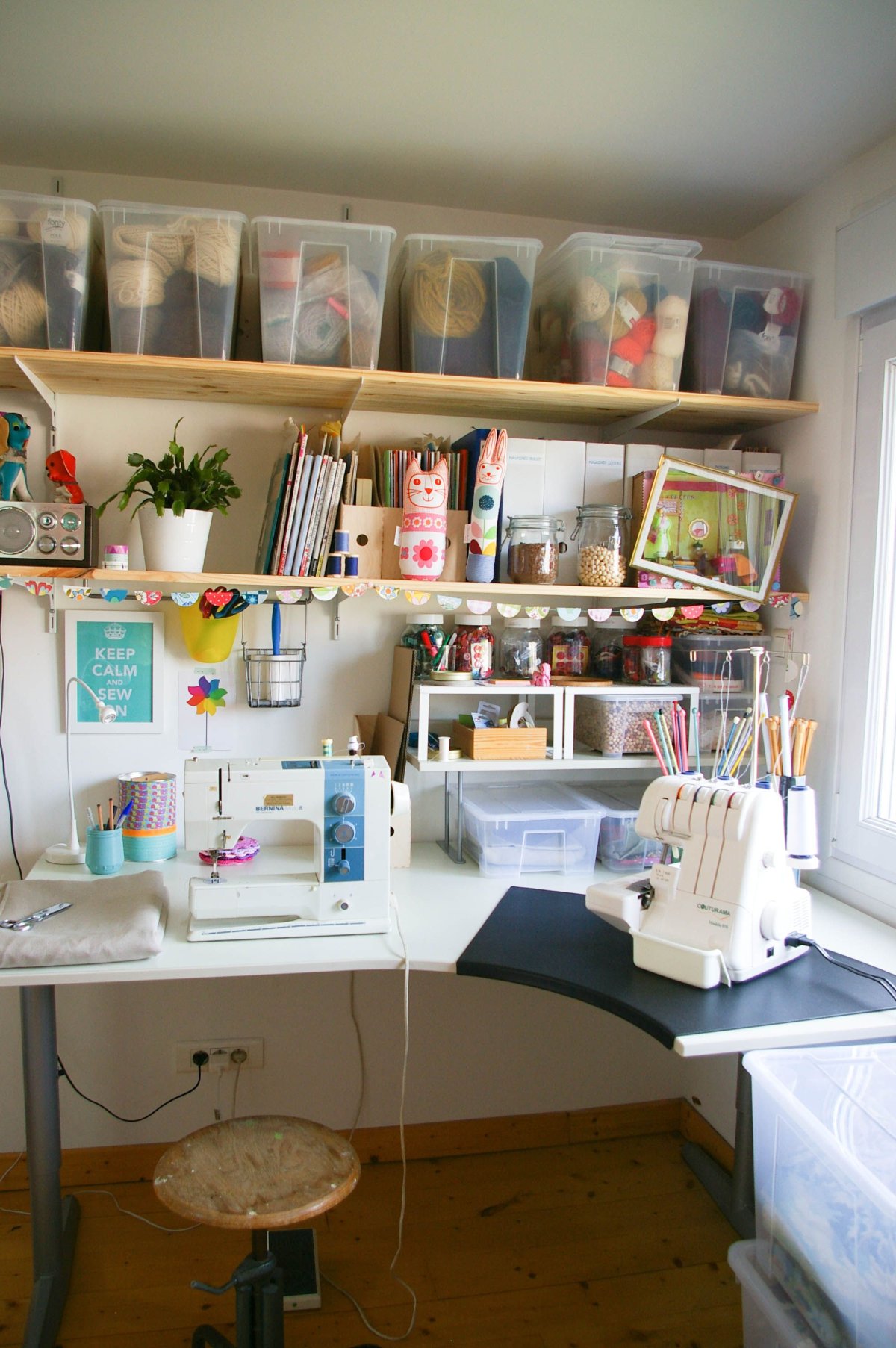Мастерская для швеи в квартире