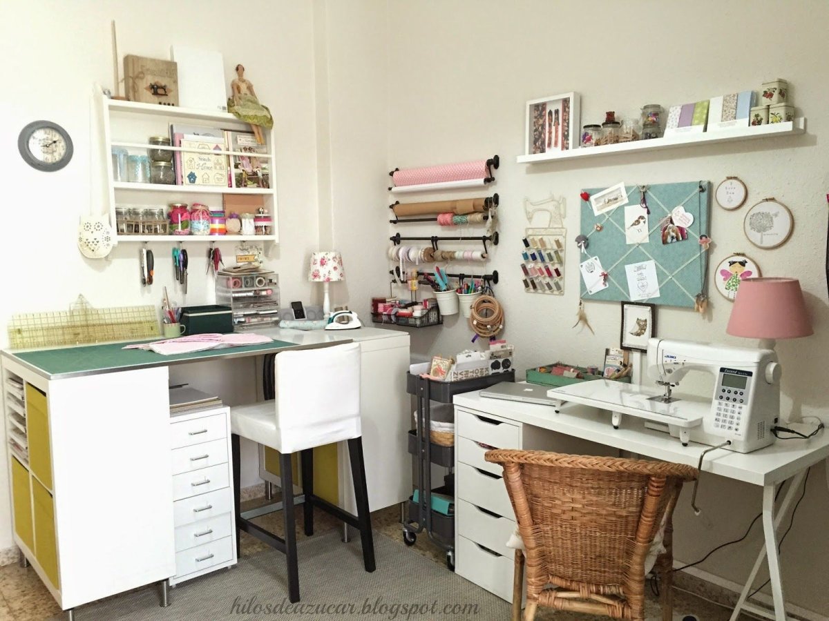 Швейный уголок в квартире