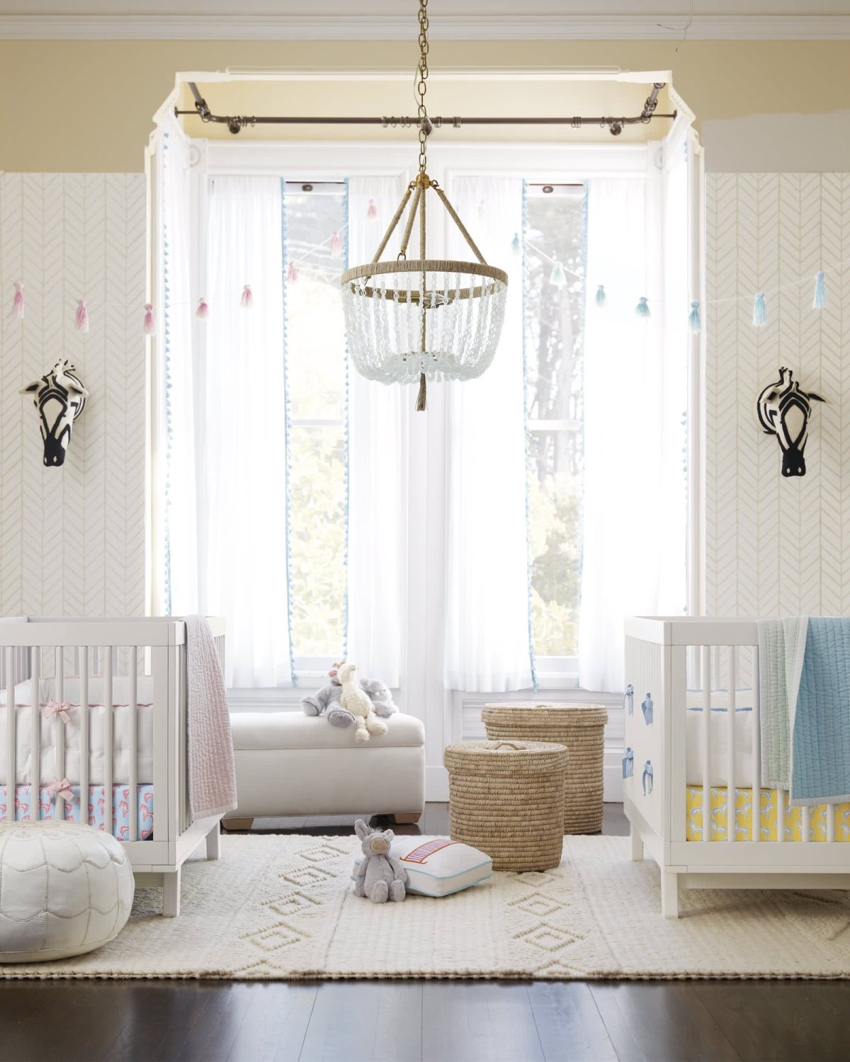 Оттенки интерьера для близнецов