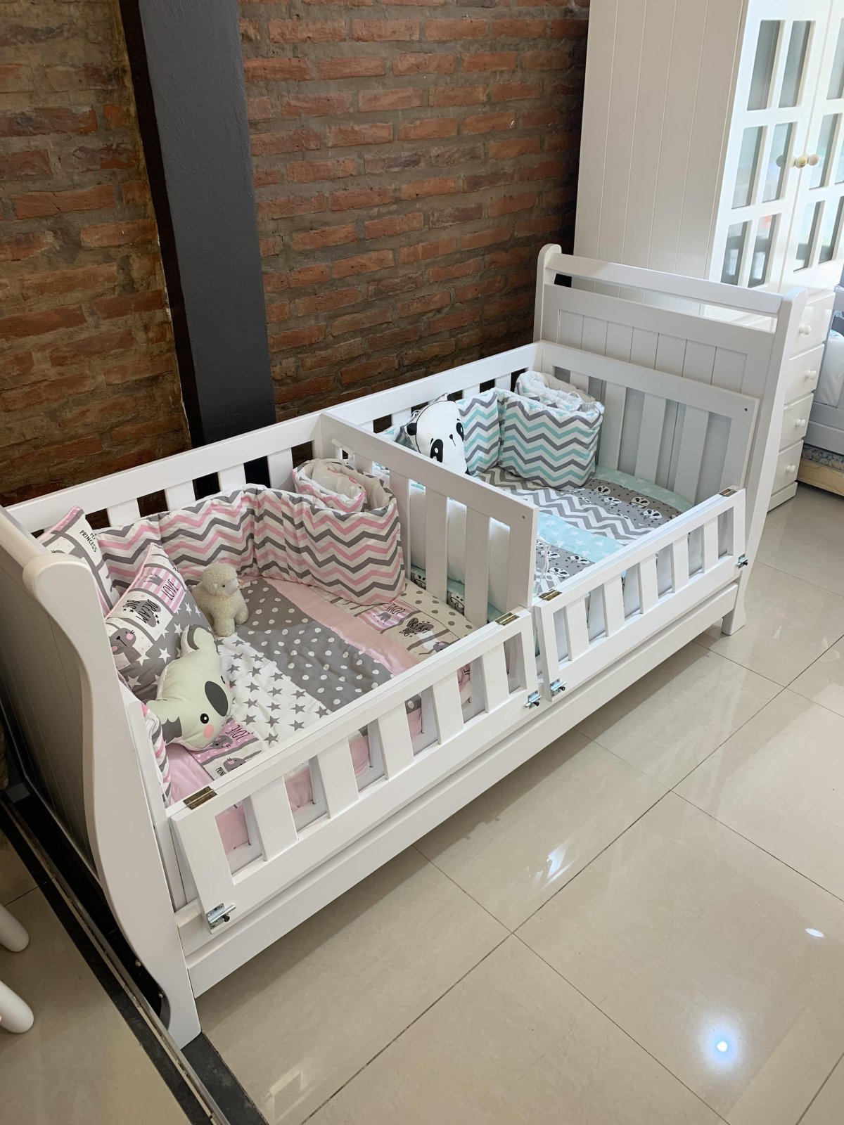 Прямоугольная кроватка Тита