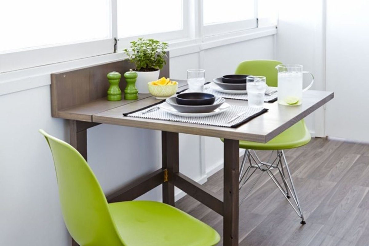 Откидной кухонный стол