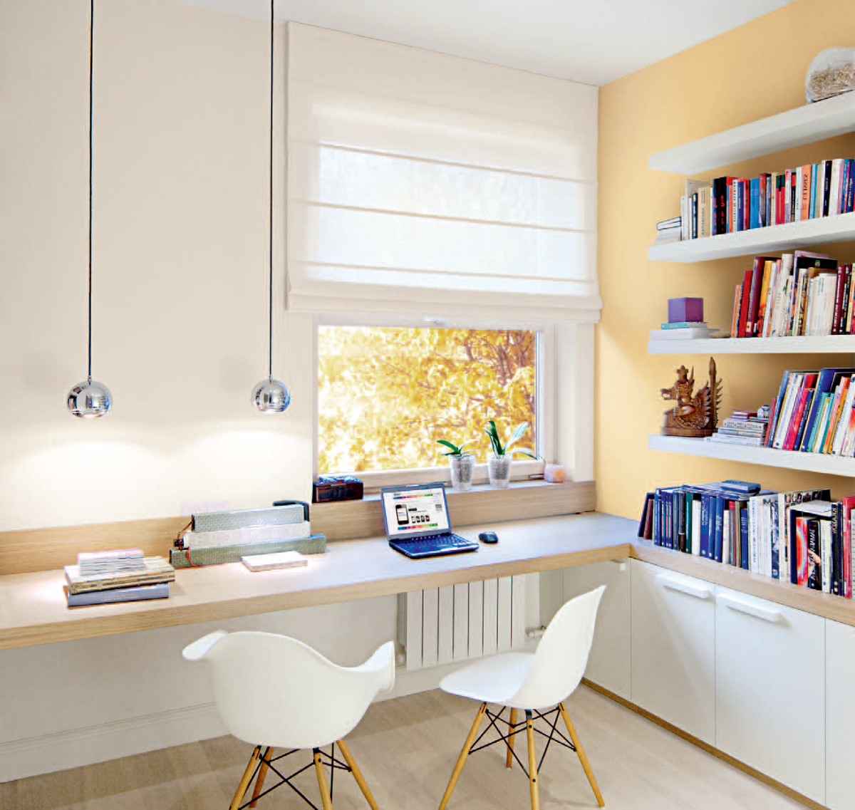 Подвесной светильник над письменным столом