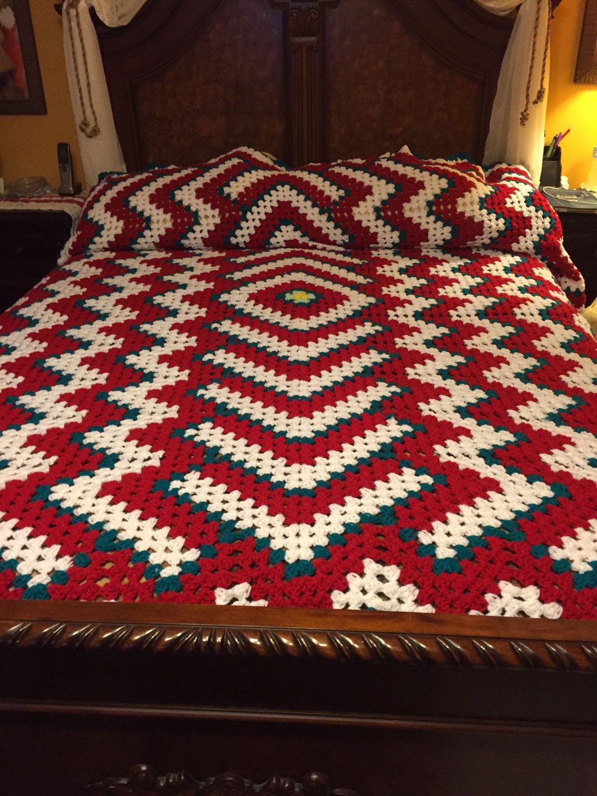 Пледы связанные крючком