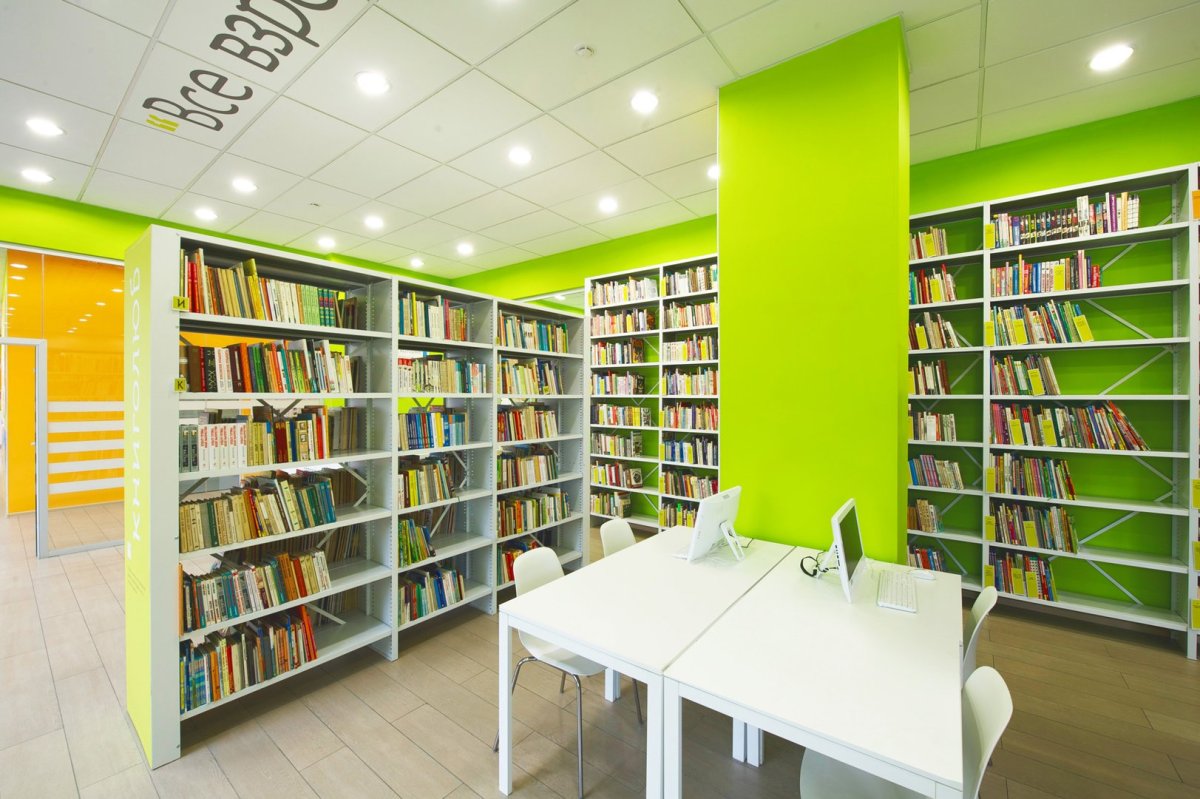 Интерьер городской библиотеки